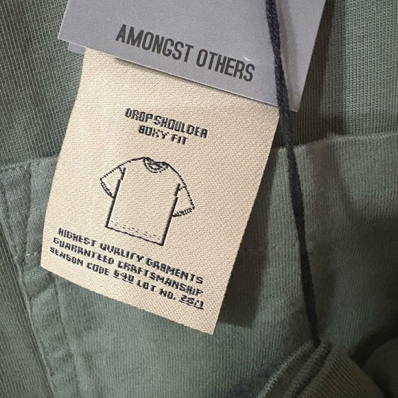 Casual Olive Green Women's Short Sleeve Tee - Picture 3 of 4